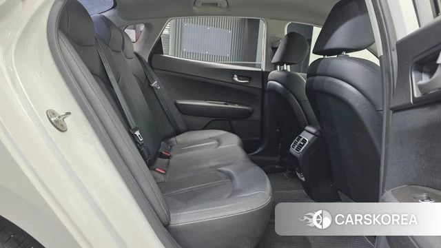 Kia The New K5 2nd generation 2018 Белый из Кореи, фото 3