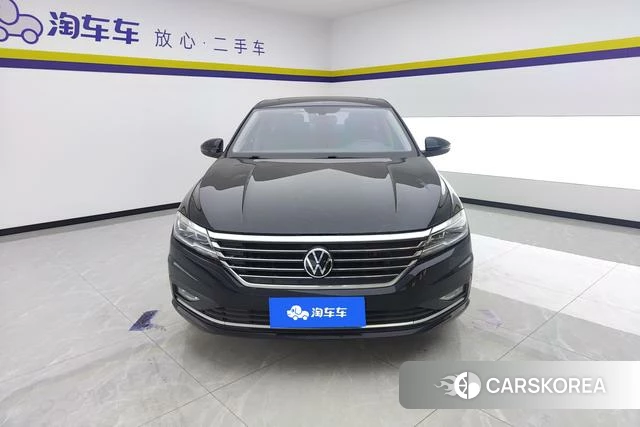 Volkswagen Lavida 2022 Черный из Китая, фото 3