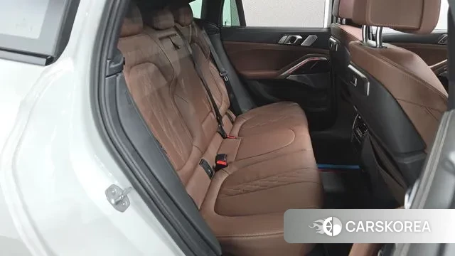 BMW X6 (G06) 2024 Белый из Кореи, фото 3