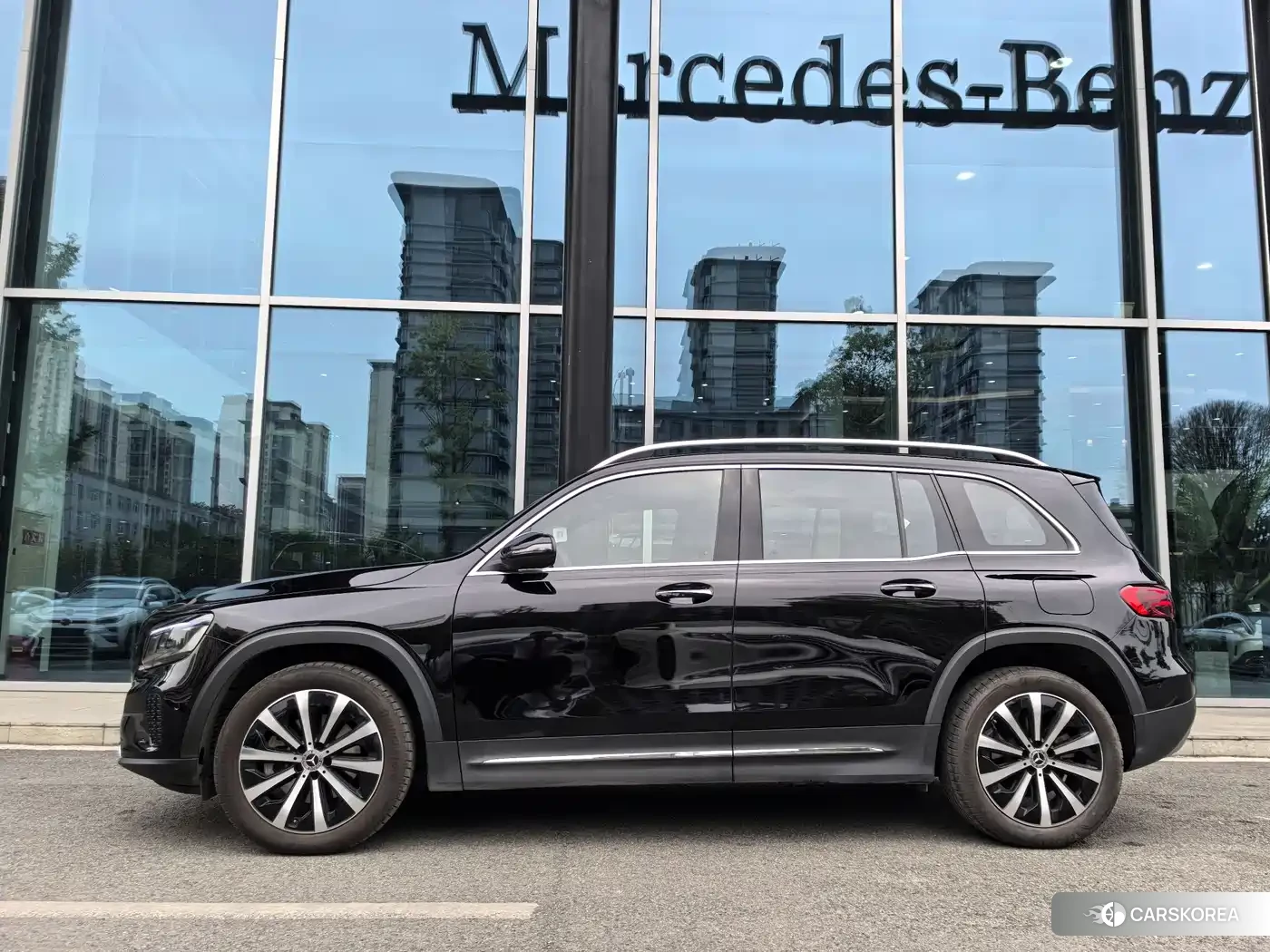 Mercedes-Benz GLB 2025 Черный из Китая, фото 3