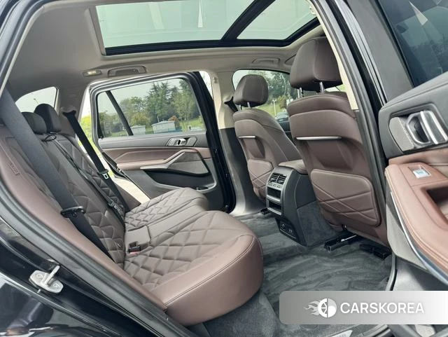 BMW X5 2023 Черный из Китая, фото 3