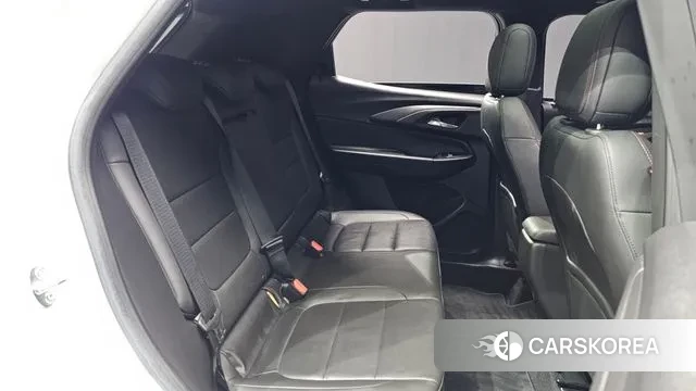 Chevrolet (GM Daewoo) Trailblazer 2022 Белый из Кореи, фото 3