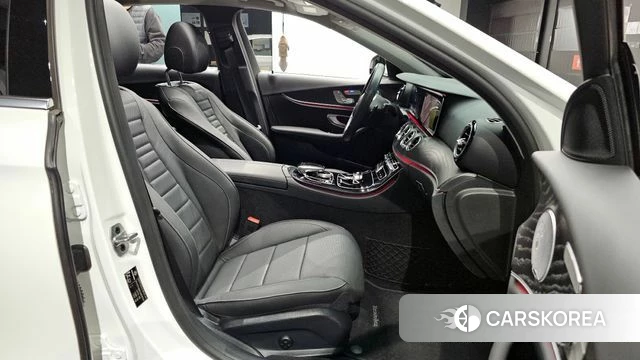 Mercedes-Benz E-Class W213 2020 Белый из Кореи, фото 3