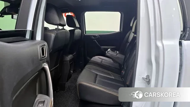 Ford Ranger 3rd Generation 2022 Белый из Кореи, фото 3