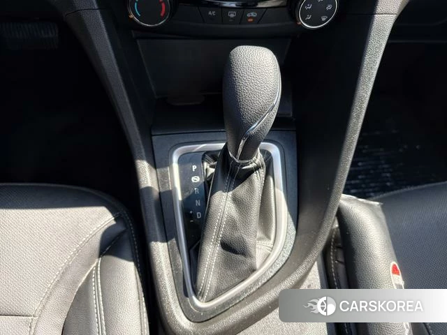 Buick Yinglang 2022 Белый из Китая, фото 3