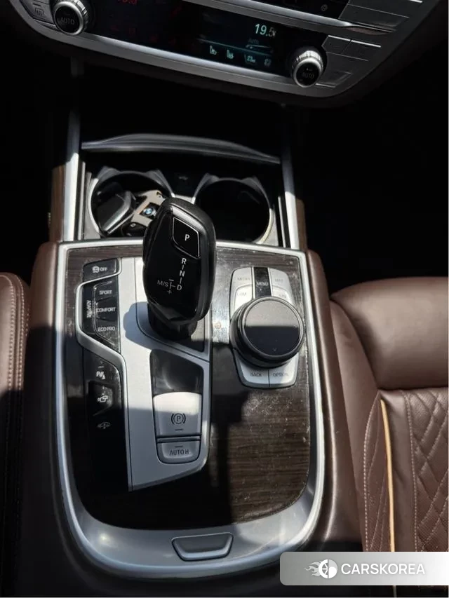 BMW 7 Series (G11) 2021 Серый из Кореи, фото 3