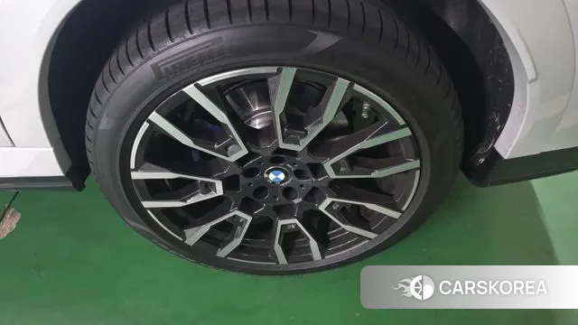 BMW X6 (G06) 2025 Белый из Кореи, фото 3