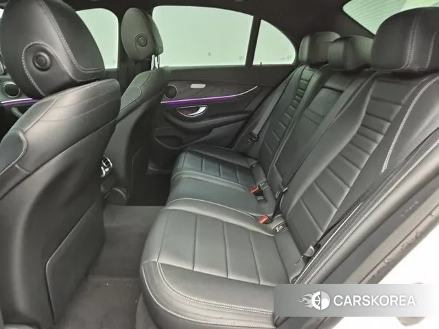 Mercedes-Benz E-Class W213 2021 Белый из Кореи, фото 3