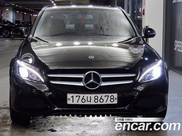 Mercedes-Benz C-Class W205 2018 Черный из Кореи, фото 3