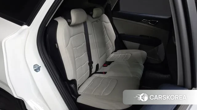 Kia The New Sportage 5th Generation 2025 Белый из Кореи, фото 3