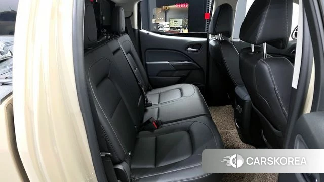 Chevrolet (GM Daewoo) Real New Colorado 2022 Жемчужный цвет из Кореи, фото 3