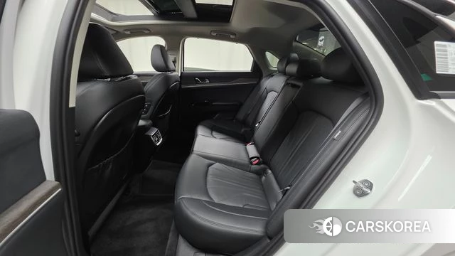 Kia K5 3rd generation 2021 Белый из Кореи, фото 3