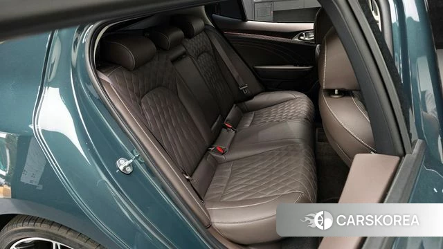 Kia Stinger Meister 2022 Темно-зеленый из Кореи, фото 3