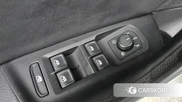 Volkswagen Arteon 2019 Белый из Кореи, фото 3