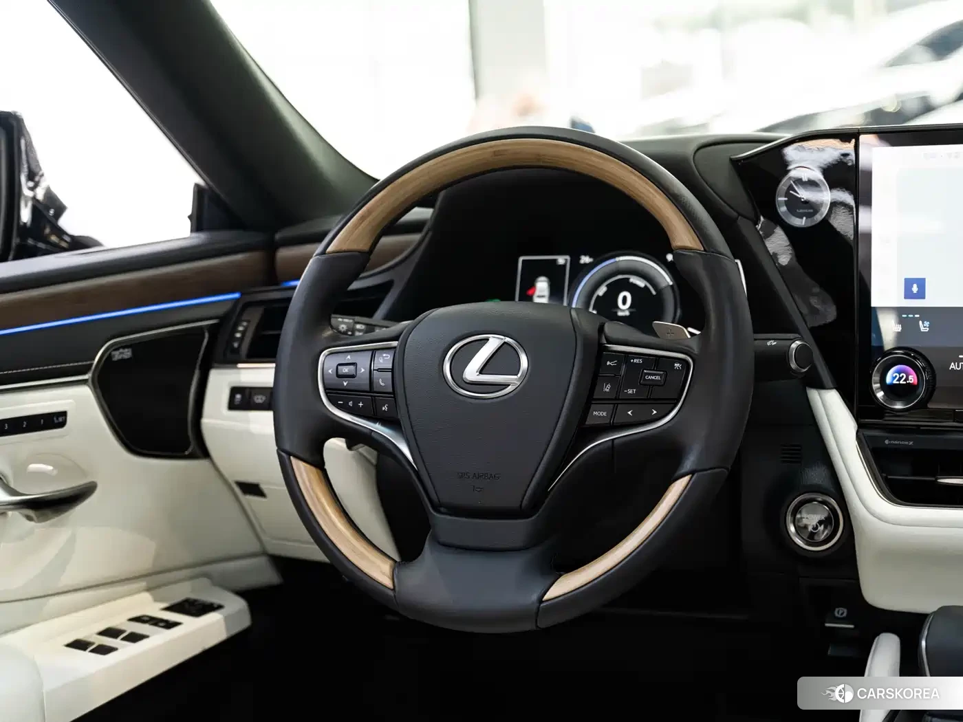 Lexus ES 2025 Черный из Китая, фото 3