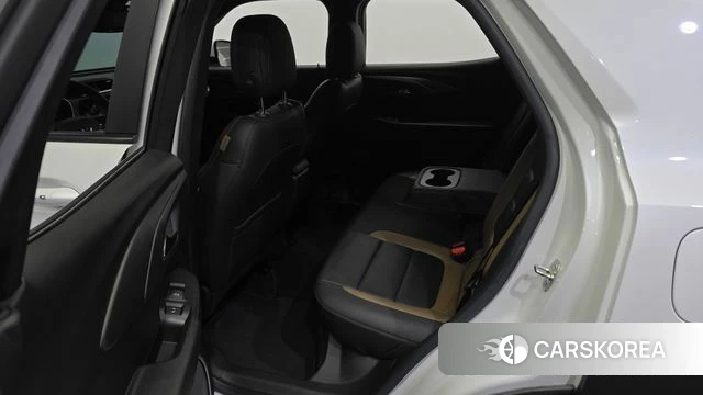 Chevrolet (GM Daewoo) Trailblazer 2023 Белый из Кореи, фото 3