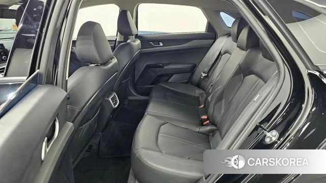 Kia K5 3rd generation 2023 Черный из Кореи, фото 3