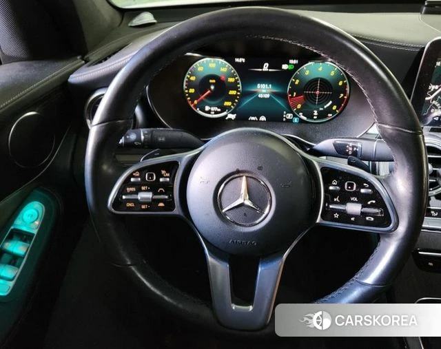Mercedes-Benz GLC-Class X253 2023 Белый из Кореи, фото 3