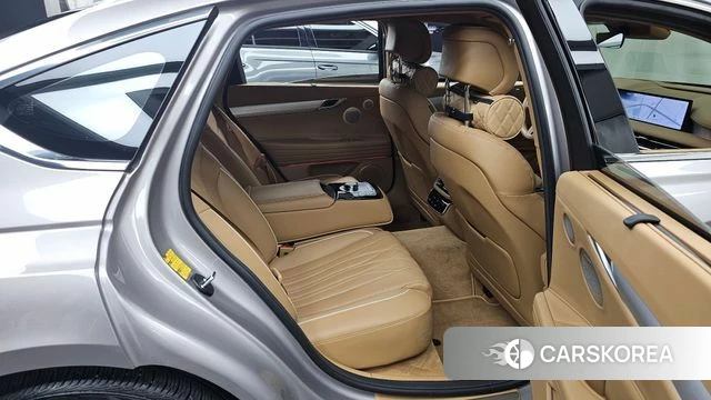 Genesis G80 (RG3) 2025 Жемчужный цвет из Кореи, фото 3