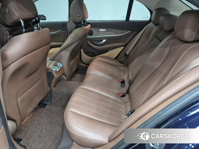 Mercedes-Benz E-Class W213 2019 Синий из Кореи, фото 3