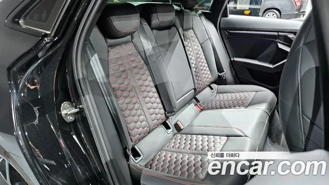 Audi RS3 (8Y) 2023 Черный из Кореи, фото 3