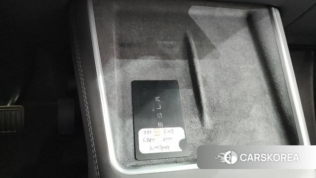 Tesla Model Y 2025 Серый из Кореи, фото 3