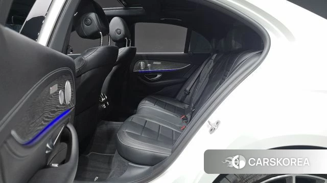 Mercedes-Benz E-Class W213 2021 Белый из Кореи, фото 3