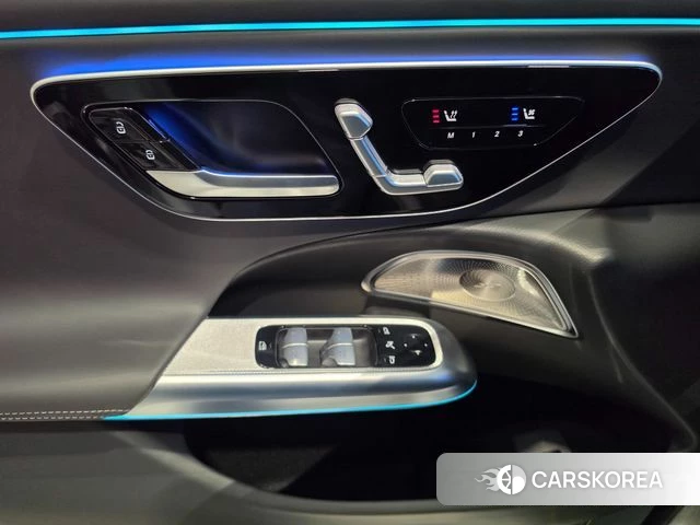 Mercedes-Benz E-Class W214 2024 Серебряный из Кореи, фото 3