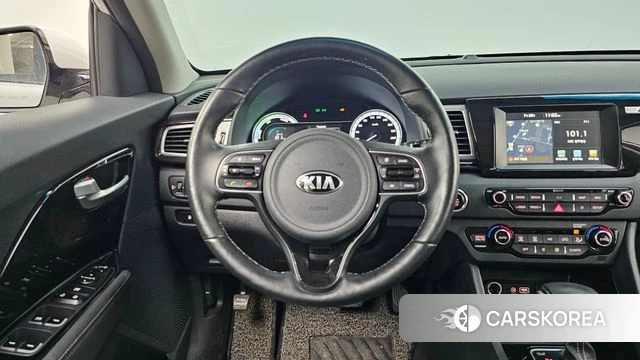 Kia Niro 2018 Белый из Кореи, фото 3