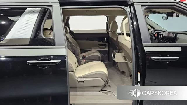 Kia Carnival 4th generation 2021 Черный из Кореи, фото 3