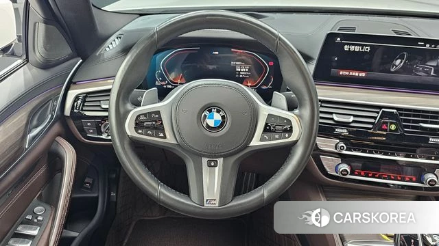BMW 5 Series (G30) 2020 Белый из Кореи, фото 3