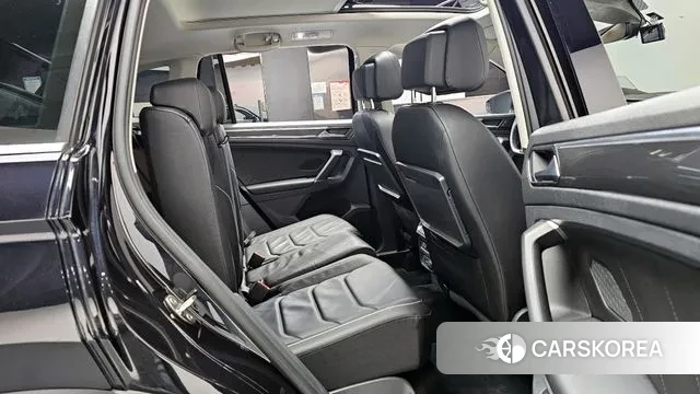 Volkswagen Tiguan second Generation 2018 Черный из Кореи, фото 3