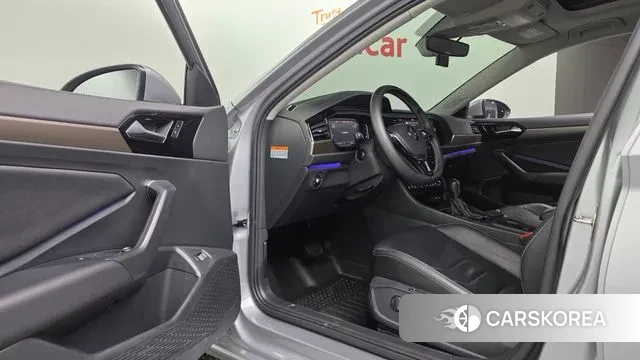 Volkswagen 7th Generation of Jetta 2021 Серебряный из Кореи, фото 3