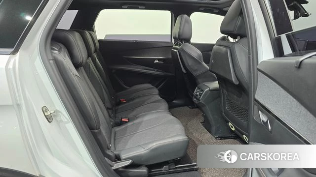 Peugeot 5008 second generation 2020 Белый из Кореи, фото 3