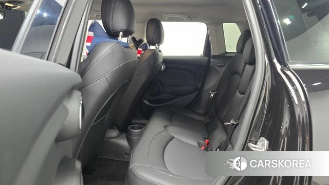 Mini Cooper 2021 Черный из Кореи, фото 3