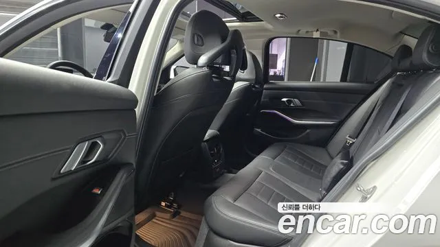 BMW 3 Series (G20) 2021 Белый из Кореи, фото 3