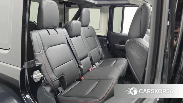 Jeep Wrangler (JL) 2025 Черный из Кореи, фото 3