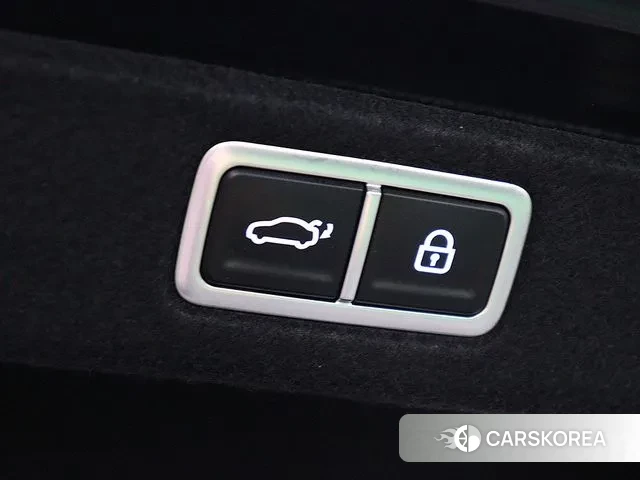 Hyundai Grandeur Hybrid (GN7) 2024 Черный из Кореи, фото 3