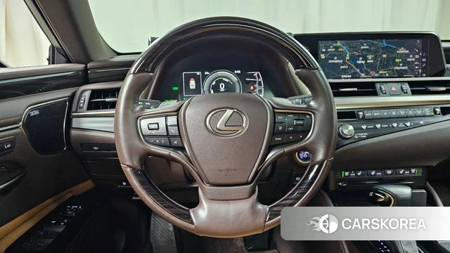 Lexus ES300h 7th generation 2021 Серый из Кореи, фото 3