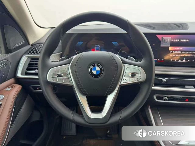 BMW X7 2023 Черный из Китая, фото 3