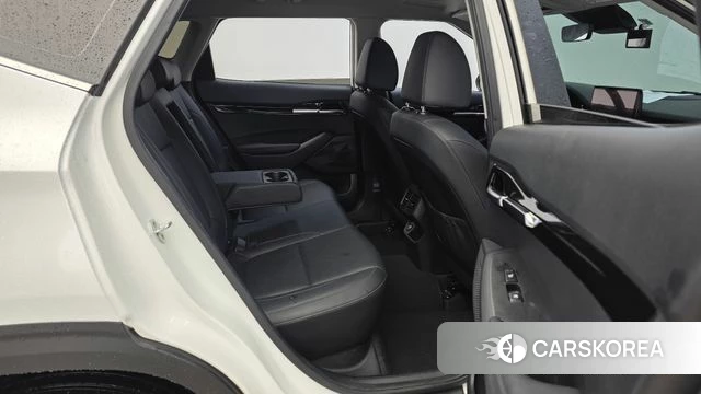 Kia Seltos 2022 Белый из Кореи, фото 3