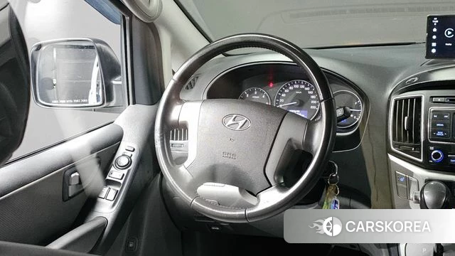 Hyundai The New Grand Starex 2021 Белый из Кореи, фото 3