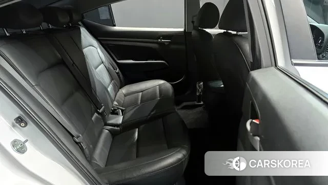 Hyundai Avante AD 2018 Белый из Кореи, фото 3