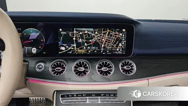 Mercedes-Benz E-Class W213 2022 Белый из Кореи, фото 3