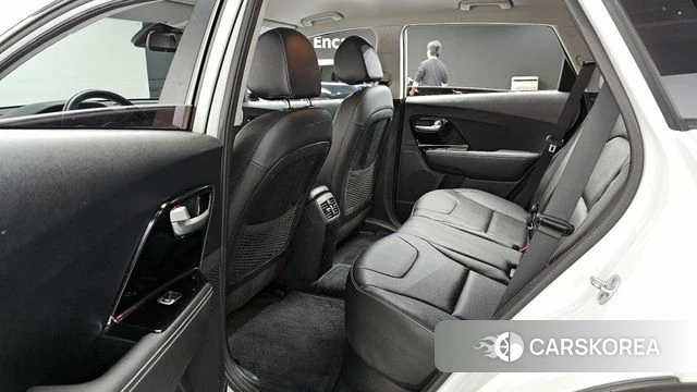 Kia Niro EV 2021 Белый из Кореи, фото 3