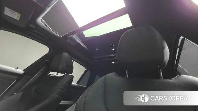 BMW 3 Series (G20) 2025 Белый из Кореи, фото 3