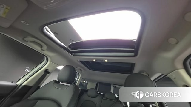 Mini Cooper Countryman 2023 Серебряный из Кореи, фото 3