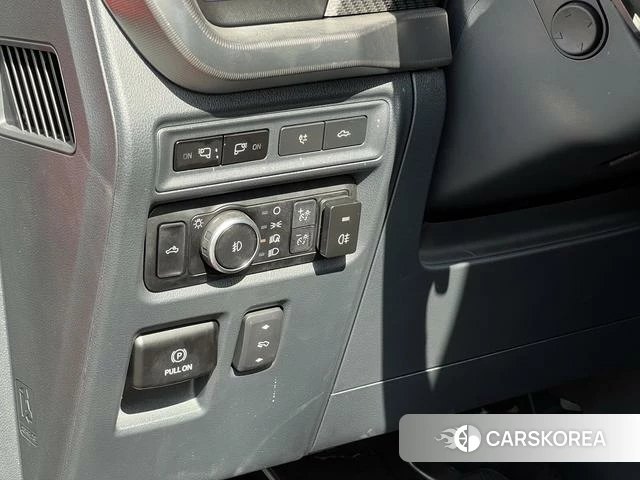 Ford F-150 2023 Оранжевый из Китая, фото 3