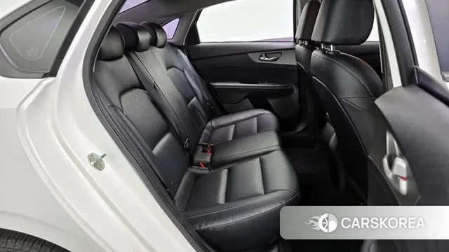 Kia Come New K3 2018 Белый из Кореи, фото 3
