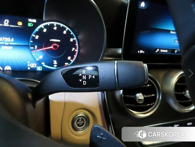 Mercedes-Benz GLC-Class X253 2023 Белый из Кореи, фото 3